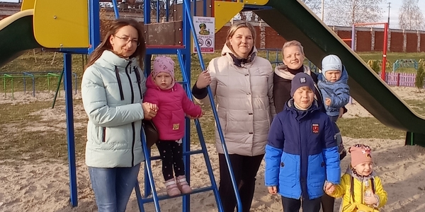 Праздник двора по улице Ярославской, дом 15а