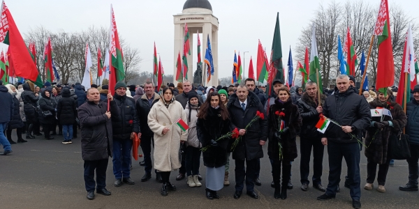 Торжественный митинг, посвященный 36-й годовщине вывода советских войск из Афганистана 