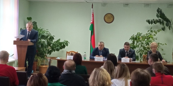 Встреча главы администрации,  депутата Палаты представителей Национального собрания Республики Беларусь и  депутата Могилевского городского Совета депутатов 28 созыва с трудовым коллективом